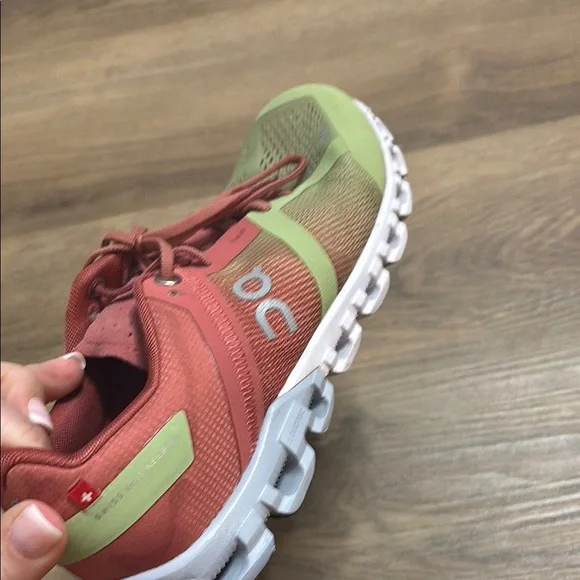 On Running Green and Red Athletic Shoes size 6 - Picture 10 of 14